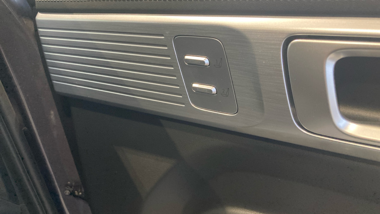 Hyundai SANTA FE 1.6 TGDi Plug-in Hybrid Ultimate 5dr 4WD Auto Estate